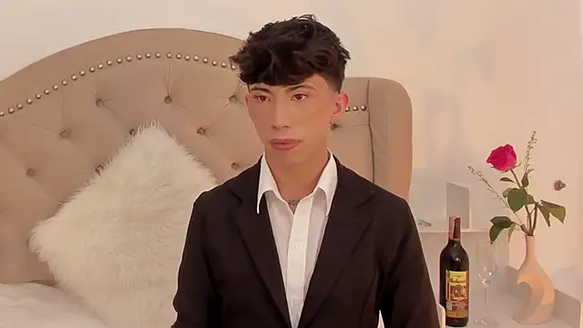 Snapshot of FabianPriince chatting on 03/21/25, 06:40 FabianPriince online show from 03/21/25, 06:40