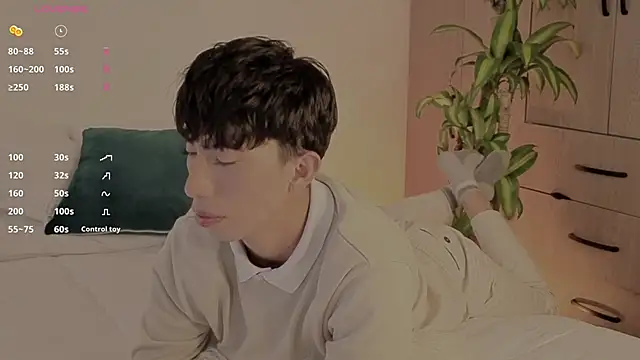 Snapshot of FabianPriince chatting on 11/22/25, 07:46 FabianPriince online show from 11/22/25, 07:46