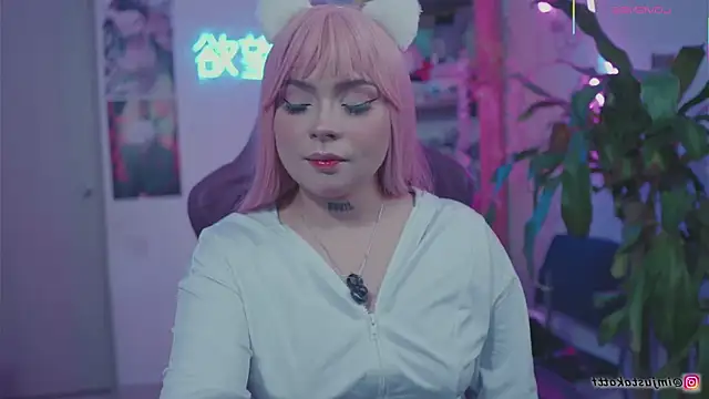 sensualkattt online show from 09/12/25, 01:44