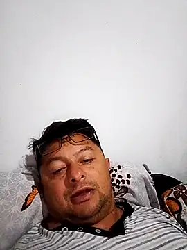 Snapshot of Chatlitos4879 chatting on 03/21/26, 04:50 Chatlitos4879 online show from 03/21/26, 04:50