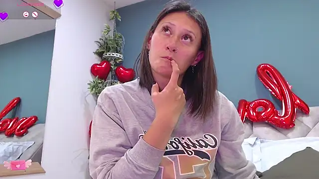 SharisWillian online show from 02/18/25, 03:42