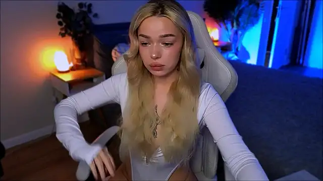 Lily Yin online show from 04/30/26, 05:36