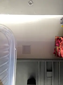 Snapshot of baruel-10 chatting on 12/21/25, 12:34 baruel-10 online show from 12/21/25, 12:34