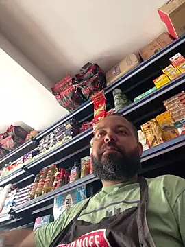 Snapshot of baruel-10 chatting on 02/21/26, 05:25 baruel-10 online show from 02/21/26, 05:25