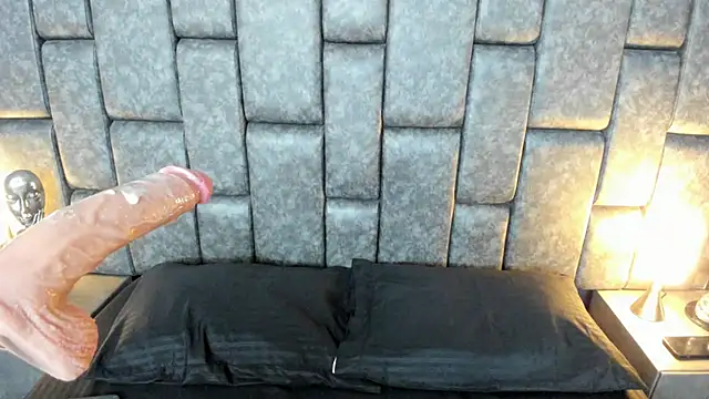 Foxy Assh  online show from 02/28/25, 11:25