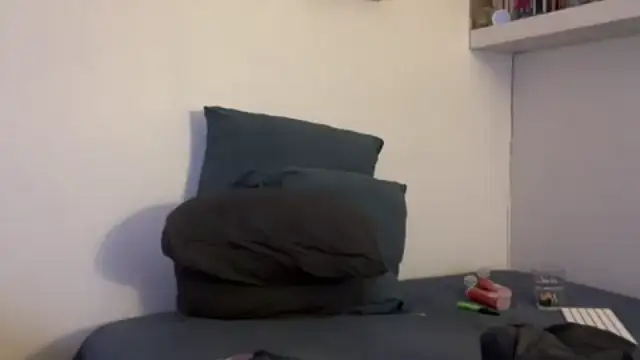 Snapshot of BurredShopping chatting on 03/28/26, 09:47 BurredShopping online show from 03/28/26, 09:47