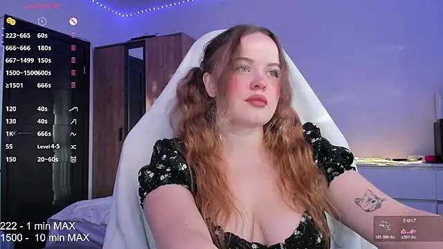 HANNA MONTANAS online show from 10/19/25, 01:23