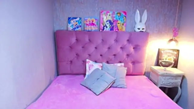 charlottemoonxz online show from 04/29/26, 06:14