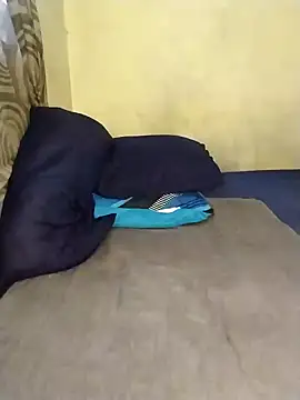 Snapshot of Stallion100 chatting on 01/16/25, 05:33 Stallion100 online show from 01/16/25, 05:33