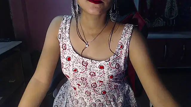 Snapshot of Angel_Alison_ chatting on 12/22/24, 10:38 Angel Alison  online show from 12/22/24, 10:38