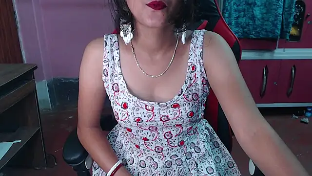 Snapshot of Angel_Alison_ chatting on 02/12/25, 06:30 Angel Alison  online show from 02/12/25, 06:30