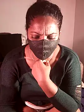 Snapshot of Kim_kardashia1 chatting on 12/06/24, 03:11 Kim kardashia1 online show from 12/06/24, 03:11