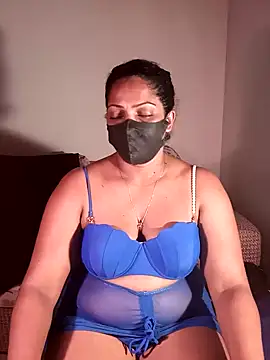 Snapshot of Kim_kardashia1 chatting on 01/04/25, 02:56 Kim kardashia1 online show from 01/04/25, 02:56