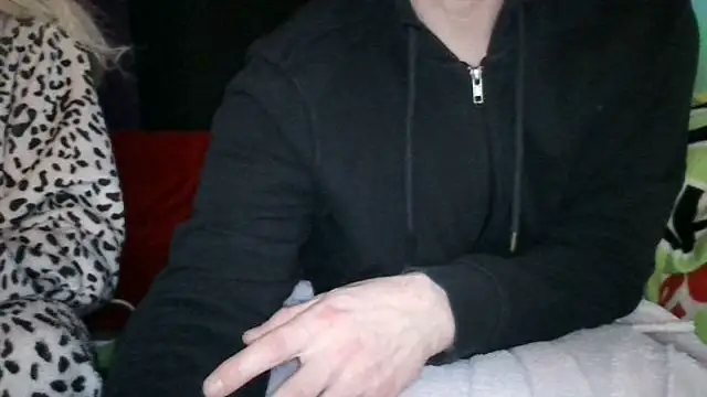Snapshot of 0815lukas2024 chatting on 01/13/26, 01:44 0815lukas2024 online show from 01/13/26, 01:44