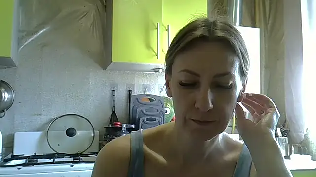 AshleyXHoney online show from 05/05/26, 07:38