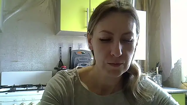 AshleyXHoney online show from 05/06/26, 06:30