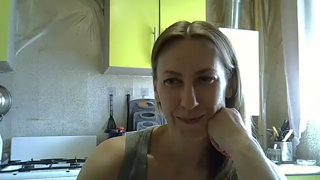 Snapshot of AshleyXHoney chatting on 06/10/26, 07:07 AshleyXHoney online show from 06/10/26, 07:07
