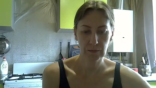 Snapshot of AshleyXHoney chatting on 06/24/26, 08:24 AshleyXHoney online show from 06/24/26, 08:24