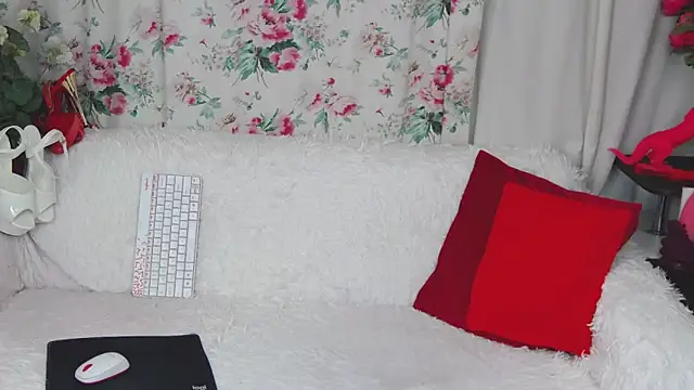 Snapshot of CandyBoobsDD chatting on 03/02/26, 07:15 CandyBoobsDD online show from 03/02/26, 07:15