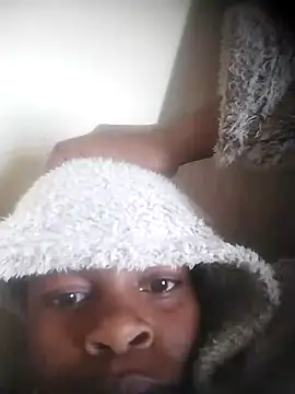 Sluttylesa online show from 09/19/25, 06:37