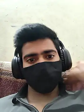 Snapshot of 12ashujii chatting on 03/28/26, 10:26 12ashujii online show from 03/28/26, 10:26