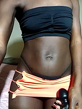 Snapshot of julietunderwoood chatting on 03/06/25, 12:52 julietunderwoood online show from 03/06/25, 12:52