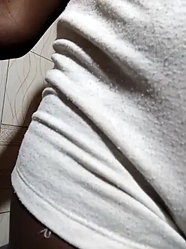 Snapshot of julietunderwoood chatting on 10/07/25, 03:58 julietunderwoood online show from 10/07/25, 03:58