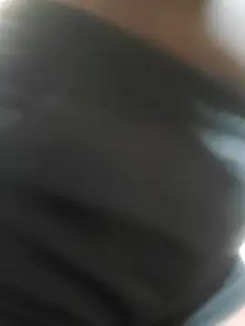 Snapshot of julietunderwoood chatting on 10/26/25, 04:07 julietunderwoood online show from 10/26/25, 04:07