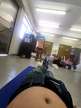 Snapshot of 2tomka52052sex chatting on 11/06/25, 04:46 2tomka52052sex online show from 11/06/25, 04:46