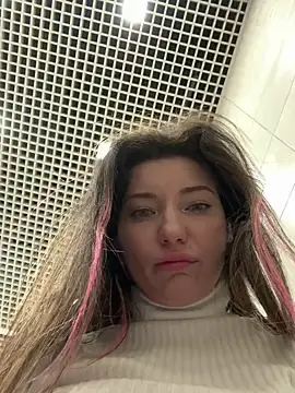 MooonReal online show from 03/06/25, 06:19