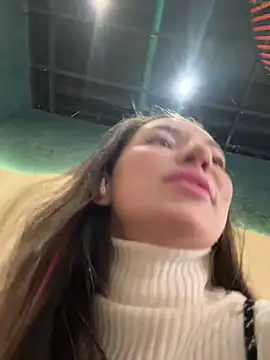 MooonReal online show from 03/11/25, 03:37