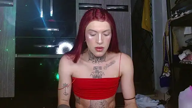 charlotbelucci  online show from 09/18/25, 07:43