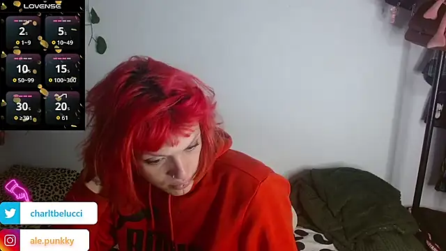 Snapshot of charlotbelucci_ chatting on 05/07/26, 09:14 charlotbelucci online show from 05/07/26, 09:14