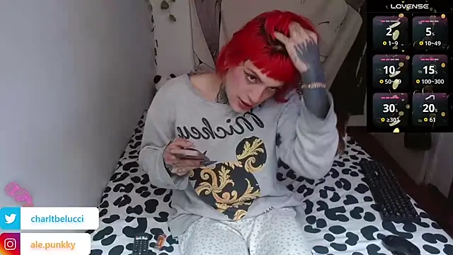 Snapshot of charlotbelucci_ chatting on 05/17/26, 01:18 charlotbelucci online show from 05/17/26, 01:18