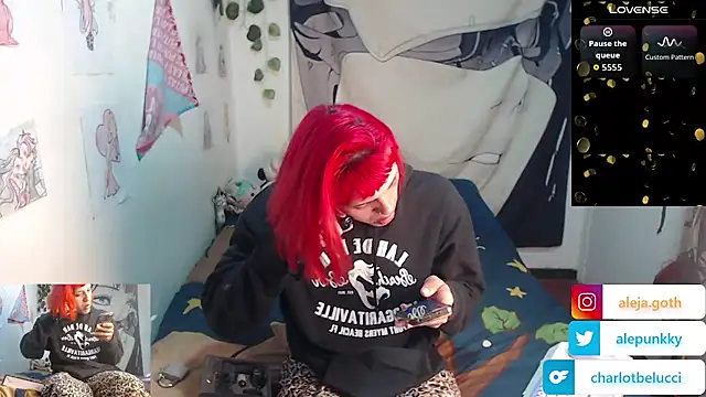 charlotbelucci  online show from 07/21/26, 11:12