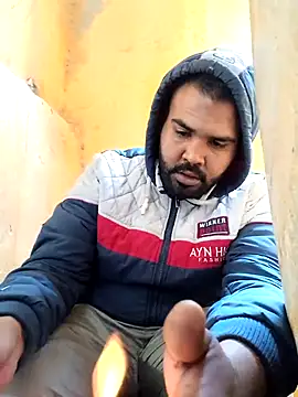 Snapshot of ListedLoin chatting on 02/10/25, 09:25 ListedLoin online show from 02/10/25, 09:25