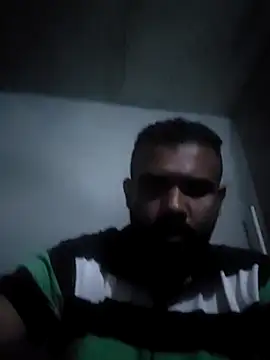 Snapshot of ListedLoin chatting on 10/11/25, 07:45 ListedLoin online show from 10/11/25, 07:45