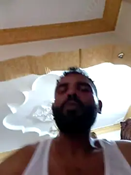 Snapshot of ListedLoin chatting on 07/15/26, 11:26 ListedLoin online show from 07/15/26, 11:26