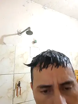 Snapshot of luissilva0071 chatting on 02/08/26, 04:43 luissilva0071 online show from 02/08/26, 04:43