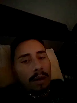 Snapshot of luissilva0071 chatting on 02/18/26, 04:25 luissilva0071 online show from 02/18/26, 04:25
