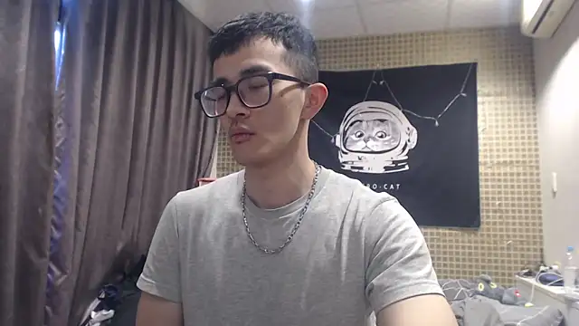 Snapshot of Stevenjt chatting on 02/13/26, 01:45 Stevenjt online show from 02/13/26, 01:45