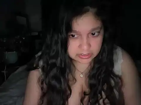 MelanieFawker online show from 11/20/25, 03:39