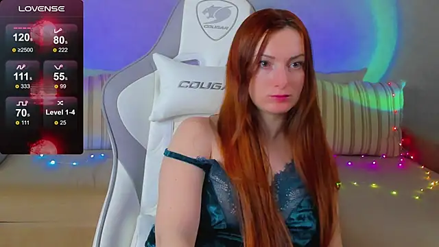 Snapshot of FlamyGold chatting on 10/11/25, 12:04 FlamyGold online show from 10/11/25, 12:04