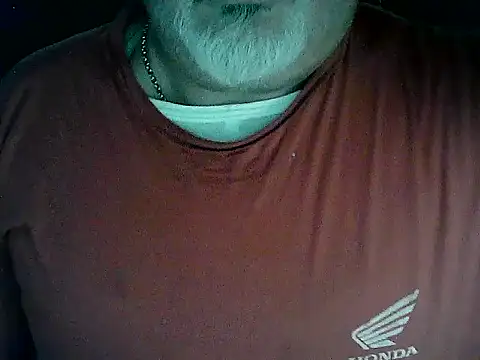 Snapshot of cashot58 chatting on 10/01/25, 01:06 cashot58 online show from 10/01/25, 01:06