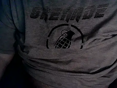 Snapshot of cashot58 chatting on 10/15/25, 10:59 cashot58 online show from 10/15/25, 10:59