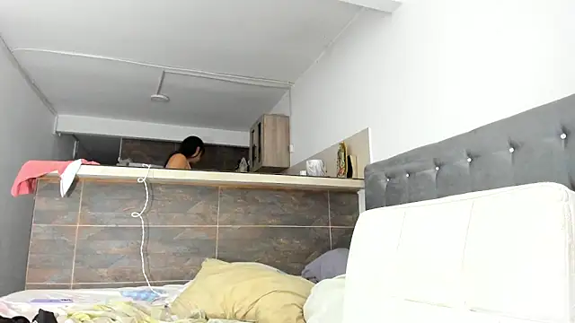 miasoldatty online show from 11/28/25, 10:18