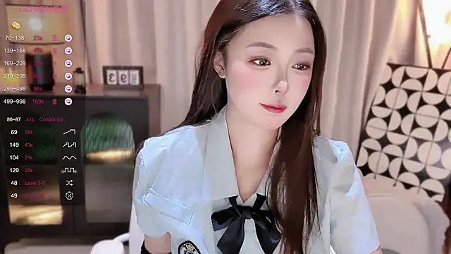 Snapshot of Ubela_7 chatting on 01/09/26, 02:42 Ubela 7 online show from 01/09/26, 02:42