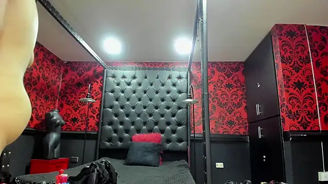 JAYLEN BDSM online show from 03/25/26, 12:00