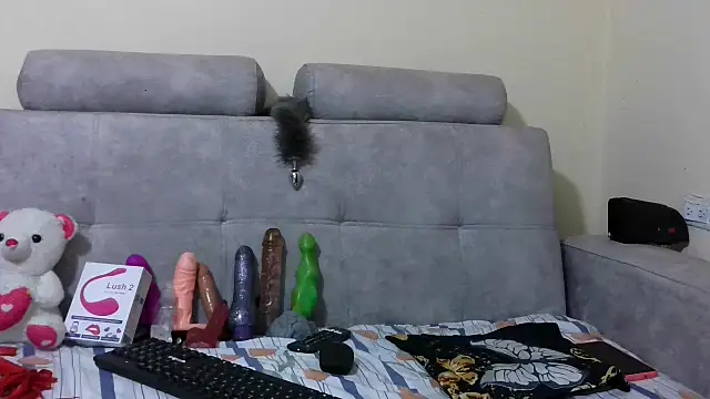 PenelopeHot 91 online show from 03/19/25, 07:17