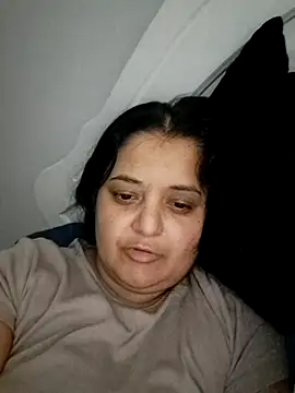 Snapshot of sarahhh1987 chatting on 12/18/25, 06:14 sarahhh1987 online show from 12/18/25, 06:14